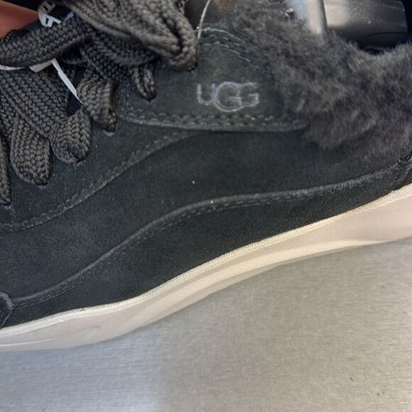 NWOT Ugg sneaker - Picture 3 of 7
